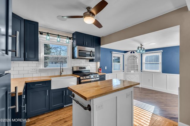 537 Longboat Avenue, Beachwood, NJ 08722