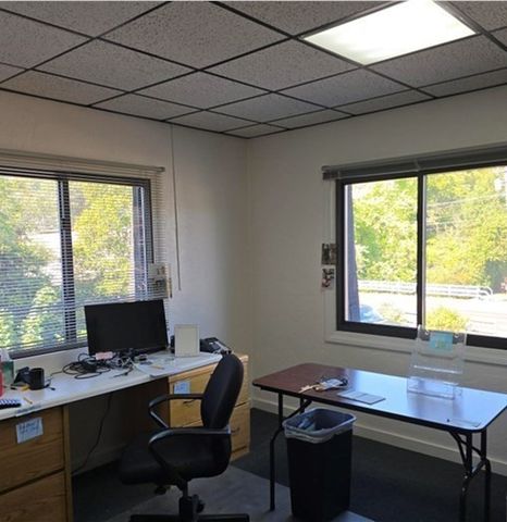 596 Pleasant St, Norwood, MA 02062