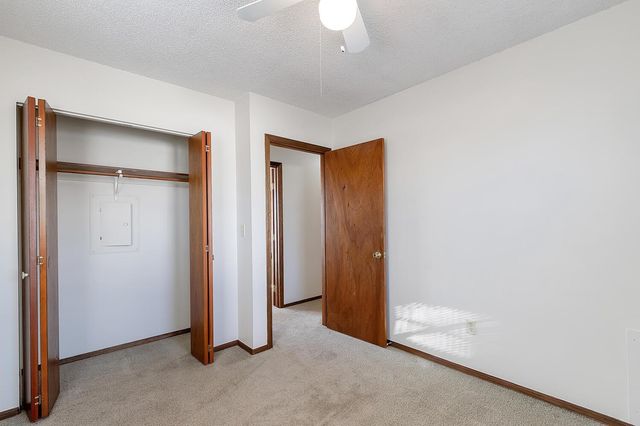 2602 W Hadden Ave, Wichita, KS 67217