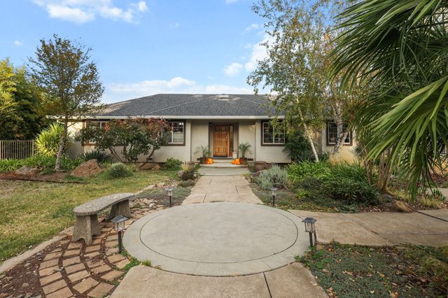 14560 Warren Avenue, Red Bluff, CA 96080