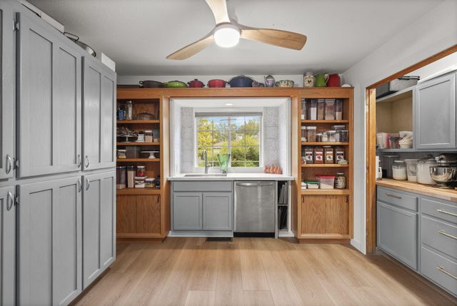 14560 Warren Avenue, Red Bluff, CA 96080