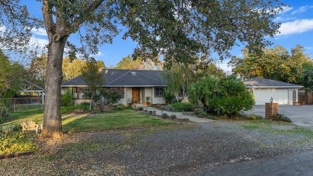 14560 Warren Avenue, Red Bluff, CA 96080