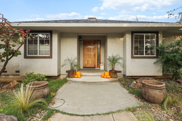 14560 Warren Avenue, Red Bluff, CA 96080