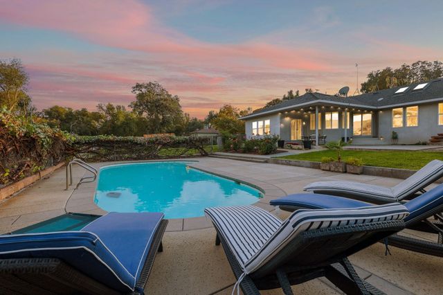 14560 Warren Avenue, Red Bluff, CA 96080