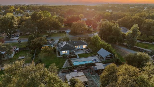 14560 Warren Avenue, Red Bluff, CA 96080