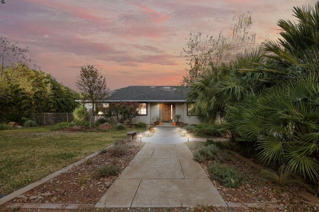 14560 Warren Avenue, Red Bluff, CA 96080