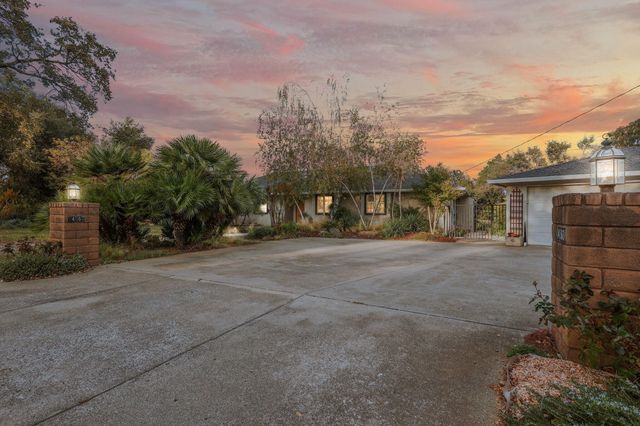 14560 Warren Avenue, Red Bluff, CA 96080