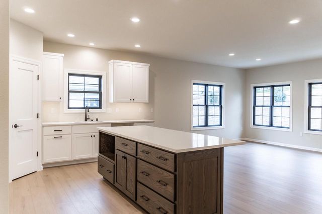 618 Johnson PLACE, Onalaska, WI 54650