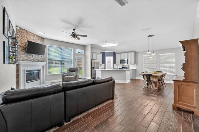 5821 Imes Lane, Fort Worth, TX 76179