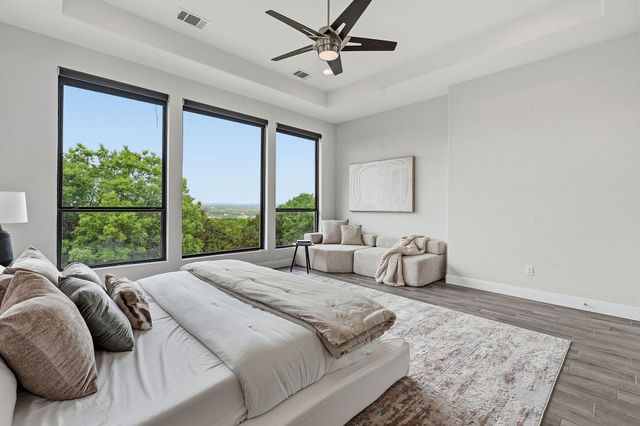 2414 Sunset Vista CIR 32, Spicewood, TX 78669