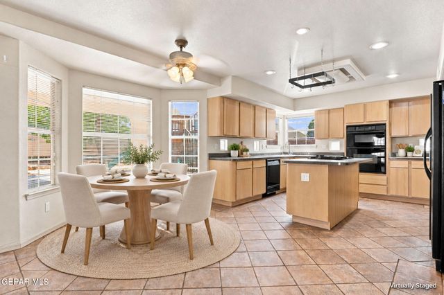 1900 PUEBLO CORONA Lane, El Paso, TX 79936