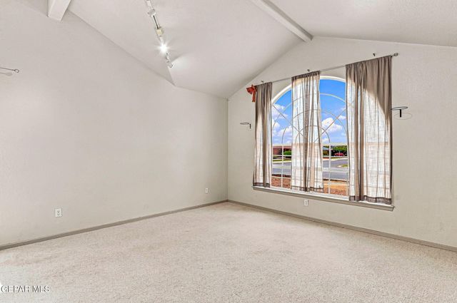1900 PUEBLO CORONA Lane, El Paso, TX 79936