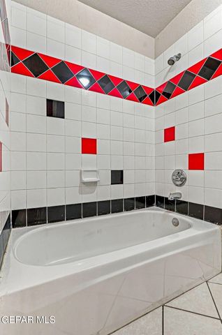 1900 PUEBLO CORONA Lane, El Paso, TX 79936
