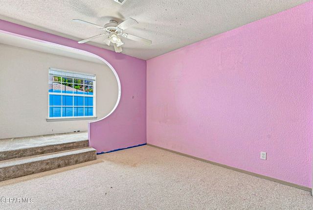 1900 PUEBLO CORONA Lane, El Paso, TX 79936