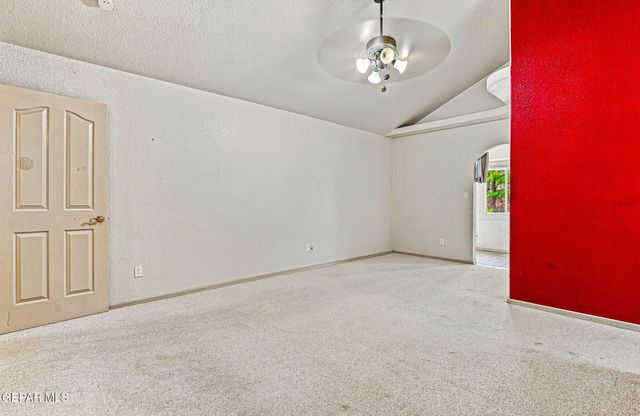 1900 PUEBLO CORONA Lane, El Paso, TX 79936