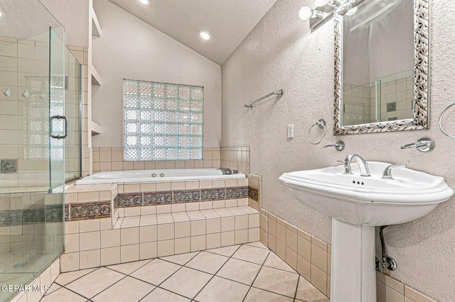 1900 PUEBLO CORONA Lane, El Paso, TX 79936
