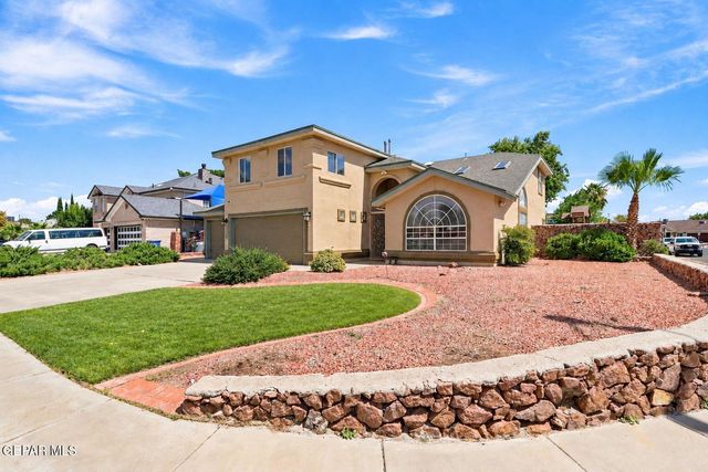 1900 PUEBLO CORONA Lane, El Paso, TX 79936