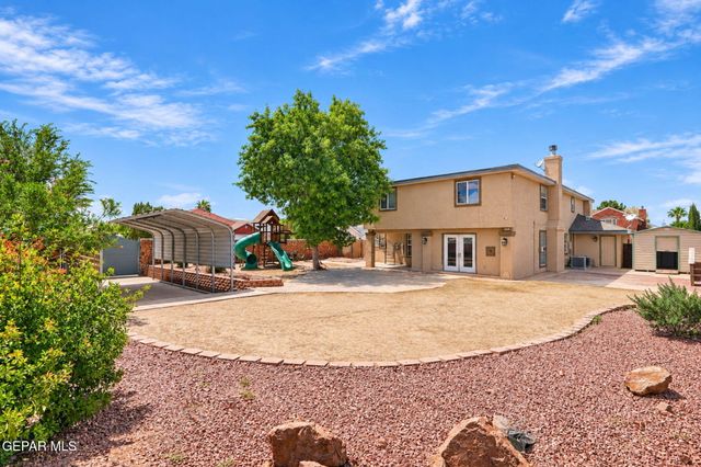 1900 PUEBLO CORONA Lane, El Paso, TX 79936