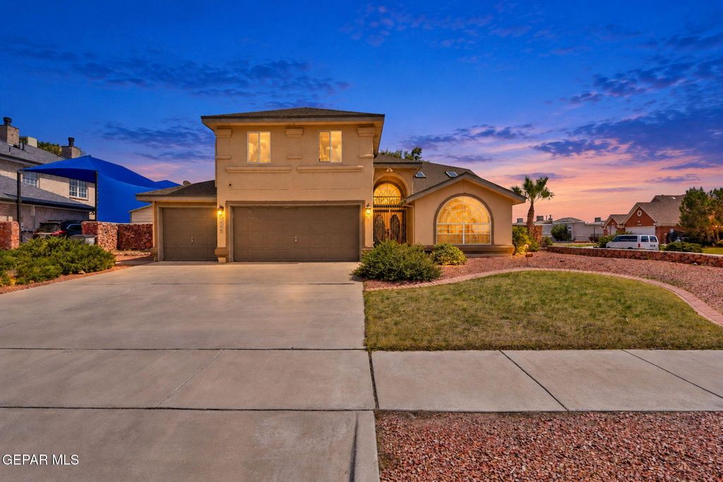 1900 PUEBLO CORONA Lane, El Paso, TX 79936