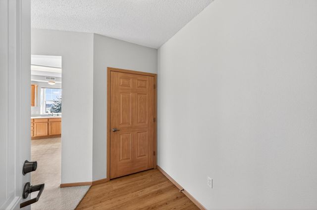 1900 Rush Lake Trail 232, New Brighton, MN 55112