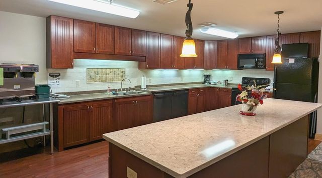 1900 Rush Lake Trail 232, New Brighton, MN 55112