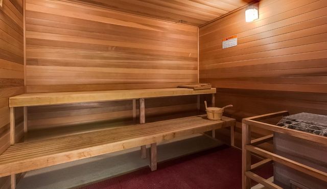 1900 Rush Lake Trail 232, New Brighton, MN 55112