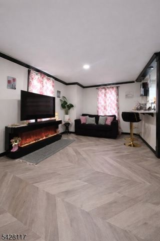 627 w 3rd, Plainfield City, NJ 07060