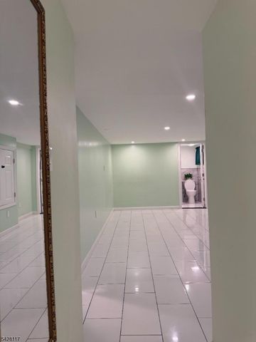 627 w 3rd, Plainfield City, NJ 07060