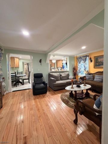 627 w 3rd, Plainfield City, NJ 07060