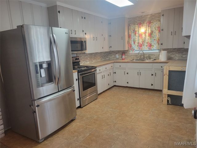 3706 Dalraida Parkway, Montgomery, AL 36109