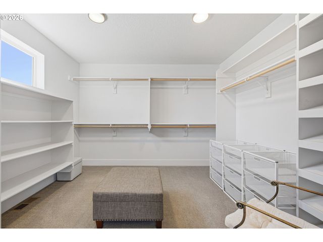 12130 Sw 173RD Ter, Beaverton, OR 97007