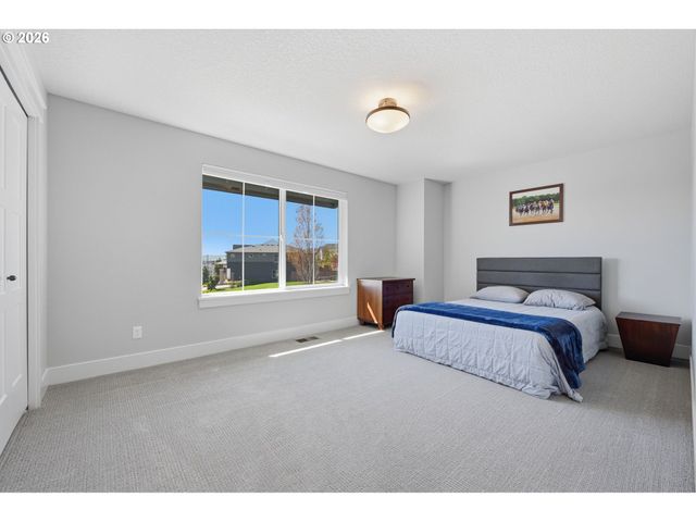 12130 Sw 173RD Ter, Beaverton, OR 97007