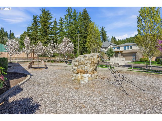 12130 Sw 173RD Ter, Beaverton, OR 97007