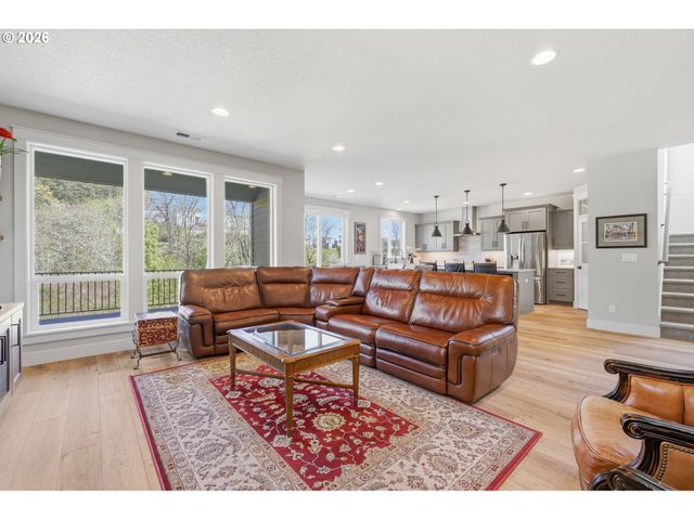 12130 Sw 173RD Ter, Beaverton, OR 97007