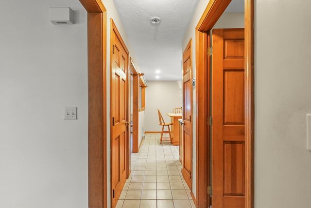 42 Sewell St, Brockton, MA 02301