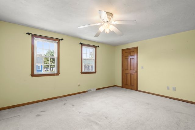 42 Sewell St, Brockton, MA 02301