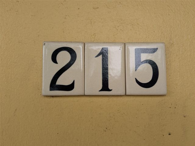 815 Middle River Drive 215, Fort Lauderdale, FL 33304