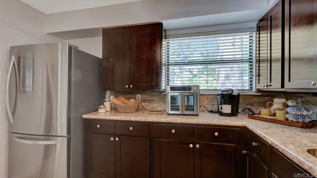 201 Daffodil St Apt B6, Hot Springs, AR 71913