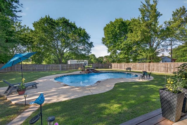 391 Vz County Road 1507, Grand Saline, TX 75140