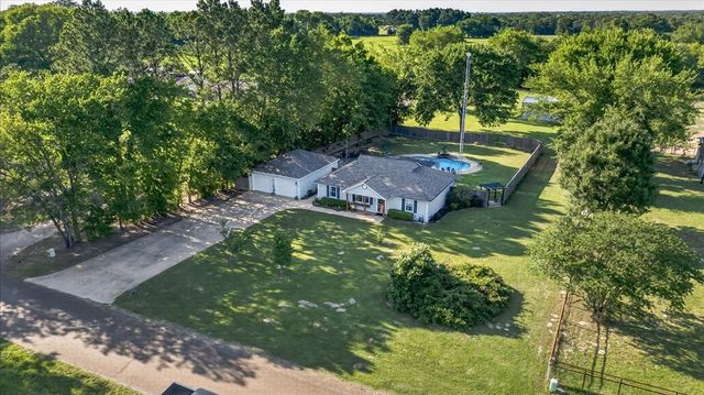 391 Vz County Road 1507, Grand Saline, TX 75140