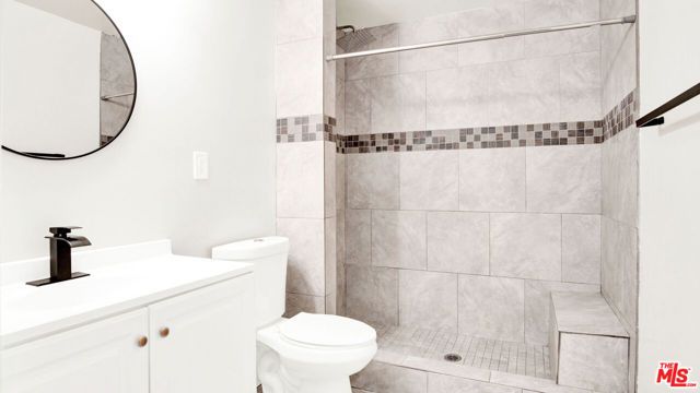 428 S Meridian Avenue, Rialto, CA 92376