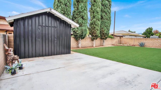 428 S Meridian Avenue, Rialto, CA 92376