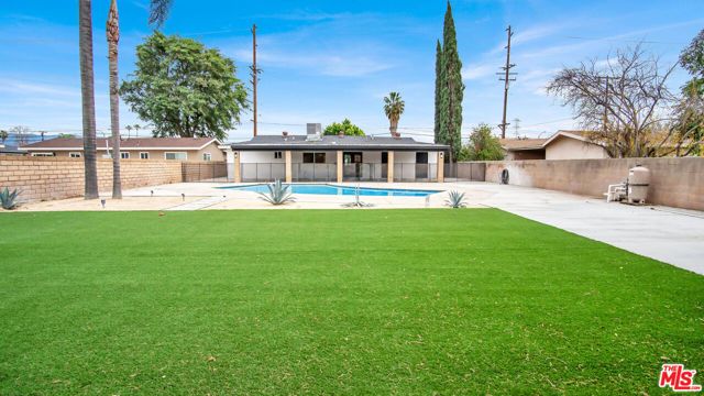 428 S Meridian Avenue, Rialto, CA 92376