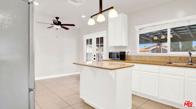 428 S Meridian Avenue, Rialto, CA 92376