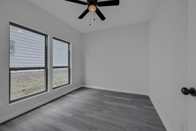 715 E Hanna Street, Denison, TX 75021