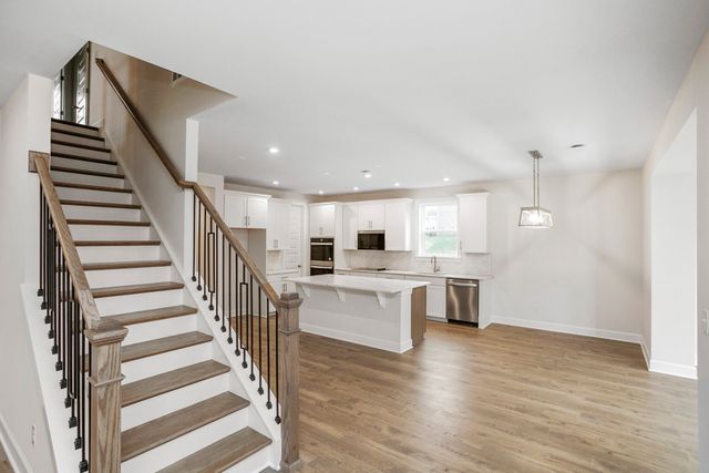 217 Pin High Drive, Mount Juliet, TN 37122