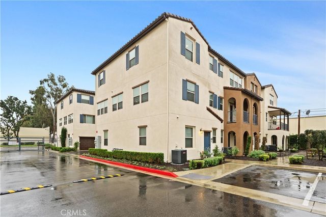 9871 Alburtis Avenue 38, Santa Fe Springs, CA 90670