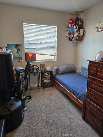 9871 Alburtis Avenue 38, Santa Fe Springs, CA 90670