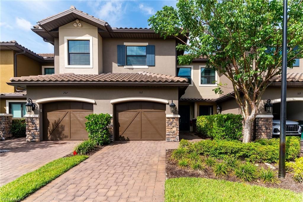 15249 Zeno WAY # 102, Naples, FL 34114