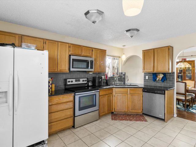 1115 Middlebury Lane, Euless, TX 76040